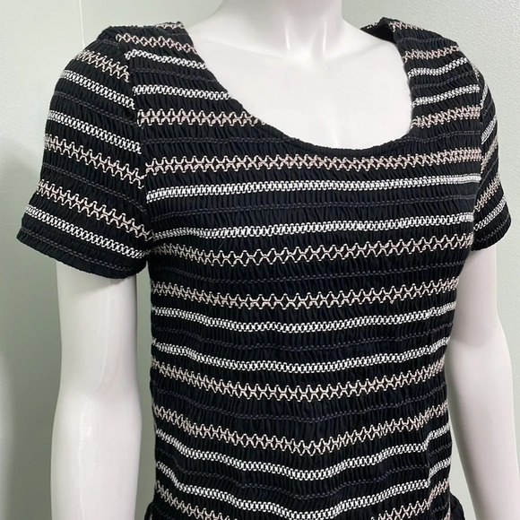 ANTHROPOLOGIE Meadow Rue Smocked Peplum Top - Picture 3 of 8